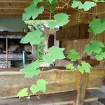 Country Retreat, Near Ljubljana City, Apartma Na Vasi, Blizu Mesta Ljubljana *