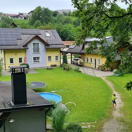 Апартаменты Country Retreat, Near Ljubljana City, Apartma Na Vasi, Blizu Mesta Ljubljana Медводе