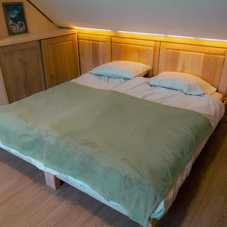 Country Retreat, Near Ljubljana City, Apartma Na Vasi, Blizu Mesta Ljubljana Medvode