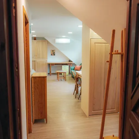 Country Retreat, Near Ljubljana City, Apartma Na Vasi, Blizu Mesta Ljubljana Апартаменты *